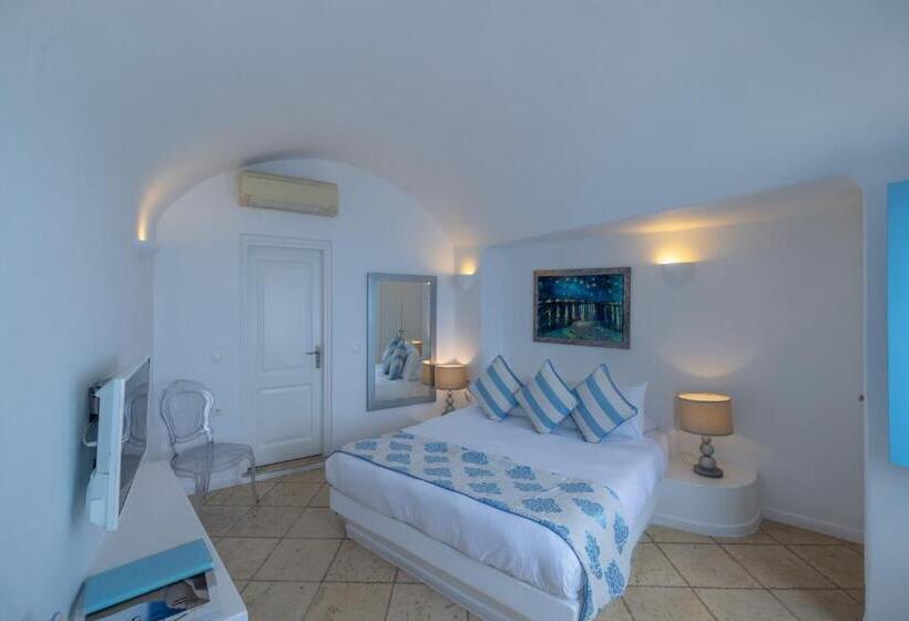 هتل Above Blue Suites