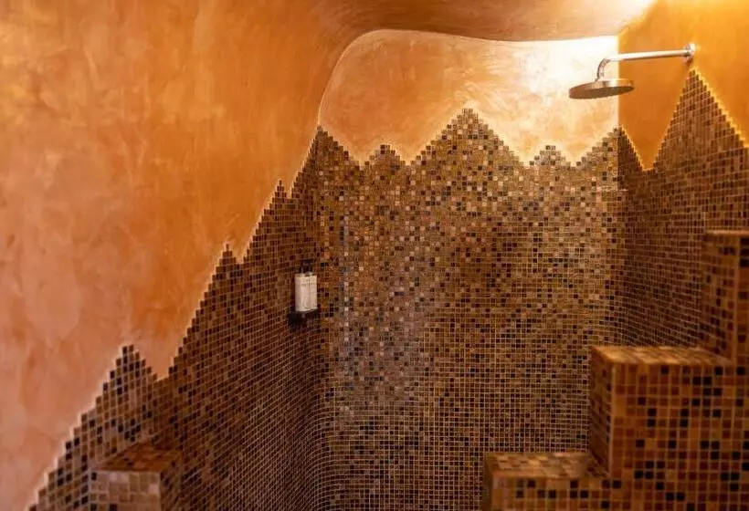 ホテル Above Blue Suites