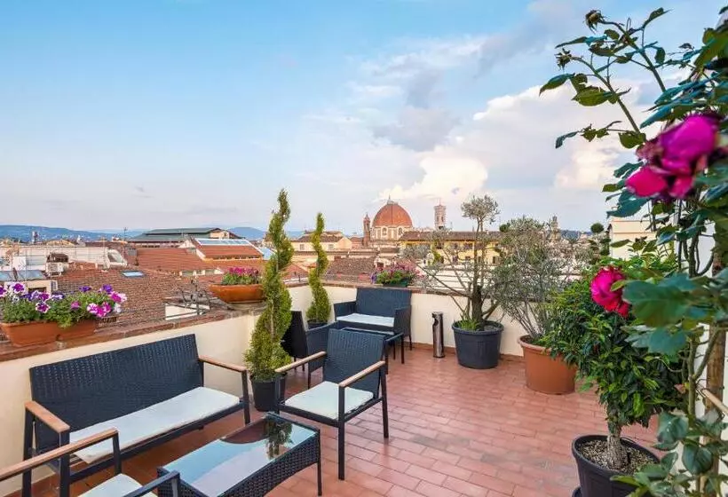 هتل Bijou Roof Terrace