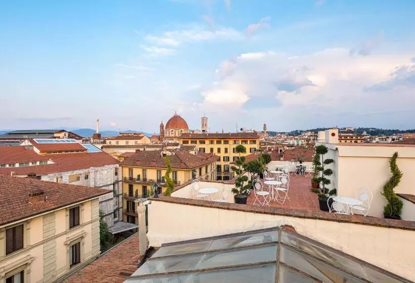 هتل Bijou Roof Terrace