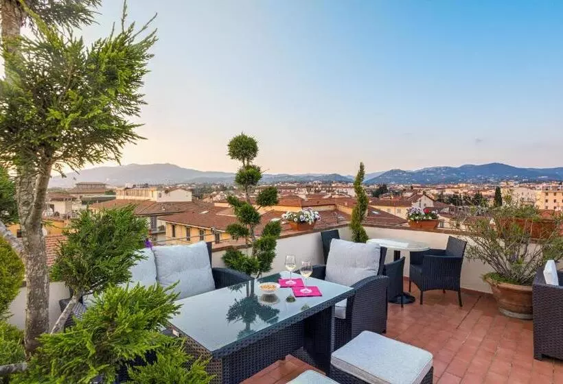 هتل Bijou Roof Terrace