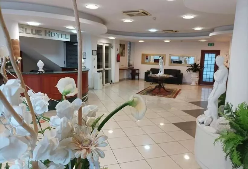 Hotel Blue