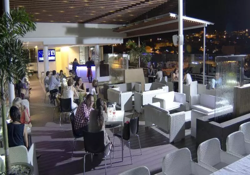 Отель Casa Blanca