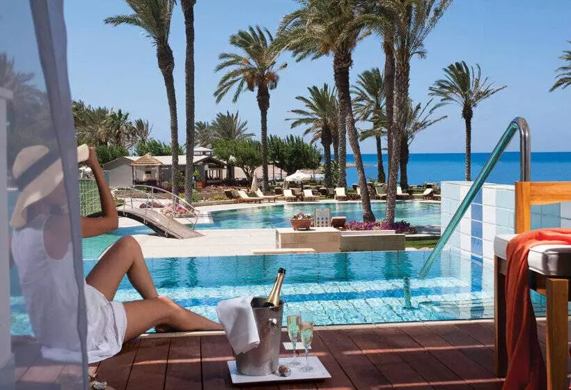 בית מלון כפרי Constantinou Bros Asimina Suites