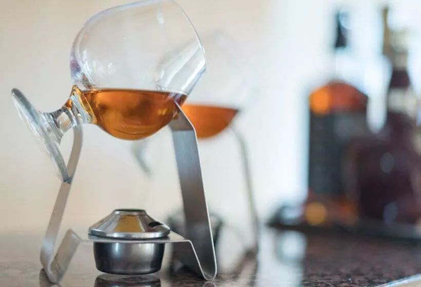 בית מלון כפרי Constantinou Bros Asimina Suites