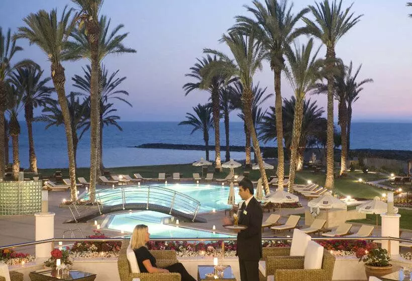 בית מלון כפרי Constantinou Bros Asimina Suites