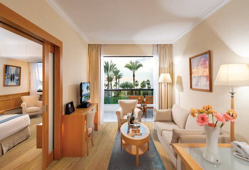 هتل Constantinou Bros Asimina Suites