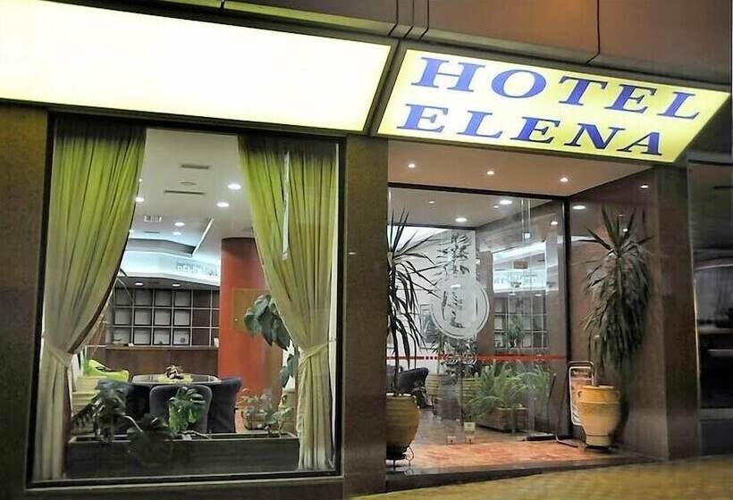 호텔 Elena