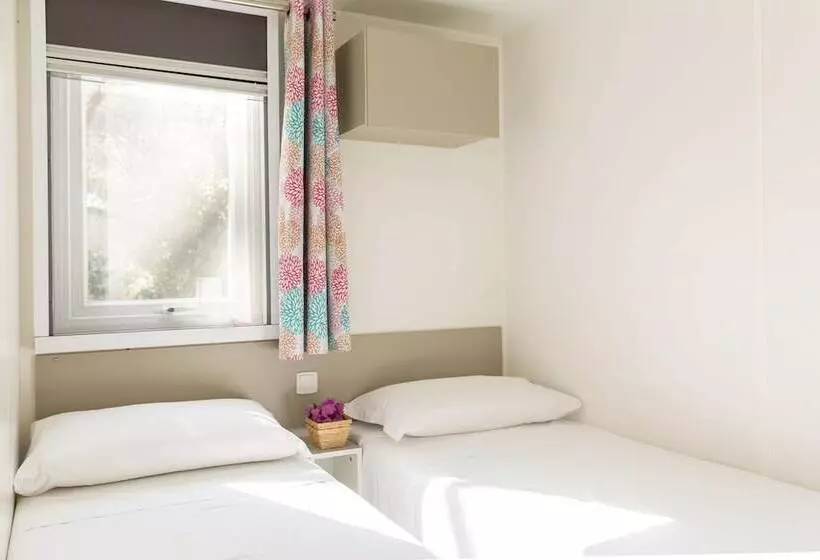 ホテル Gitavillage California