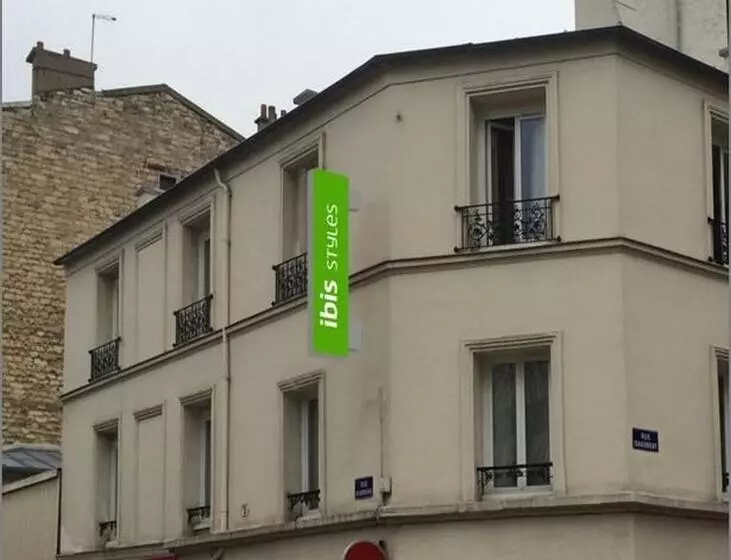 בית מלון כפרי Ibis Styles Paris Mairie De Clichy