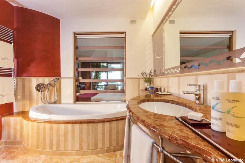 Отель Lefay Resort & Spa Lago Di Garda