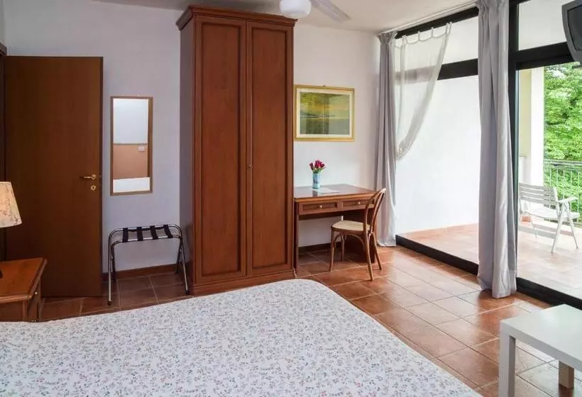 فندق Madonna Della Neve