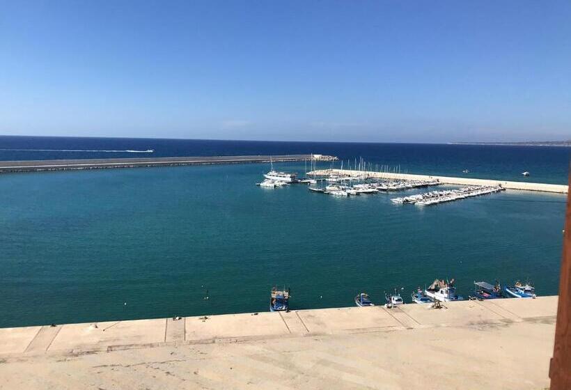 فندق Marina Holiday & Spa