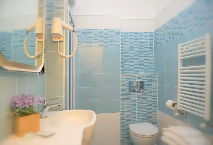 Отель Puntabella