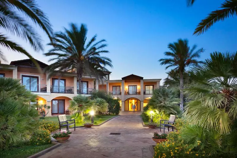 ホテル Santa Gilla