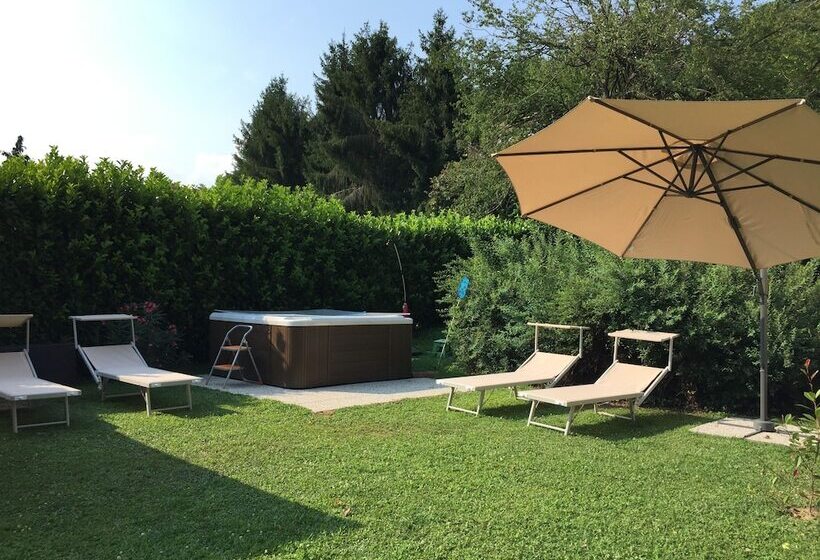 فندق Villa d'Azeglio