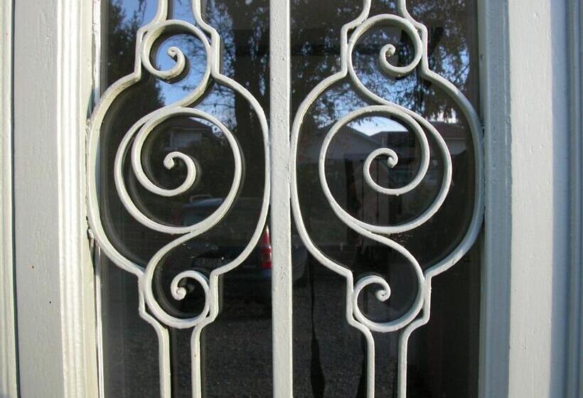 فندق Villa d'Azeglio