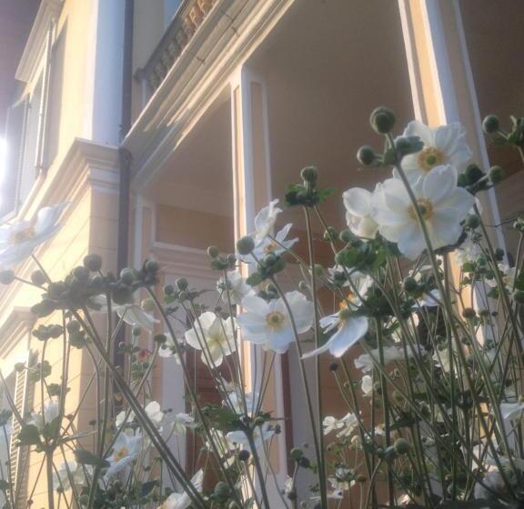 فندق Villa d'Azeglio