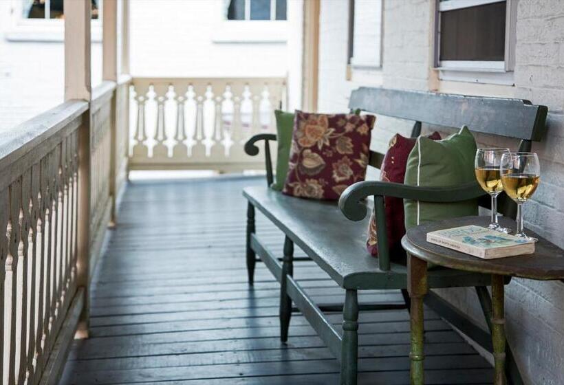 Rachael S Dowry Bed And Breakfast