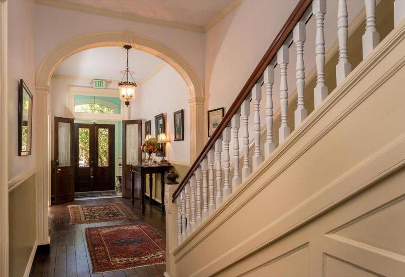 Rachael S Dowry Bed And Breakfast