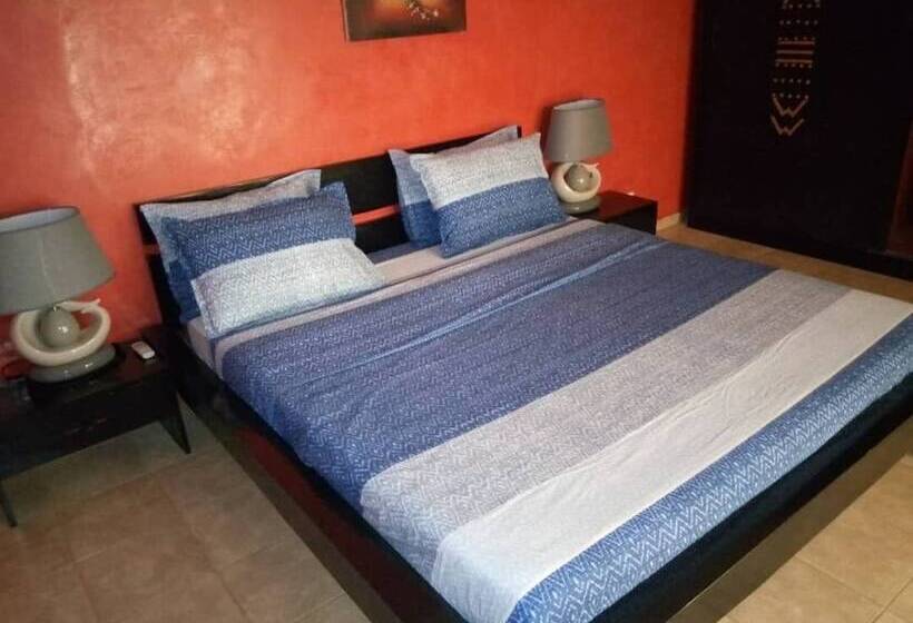 پانسیون Safari Villa