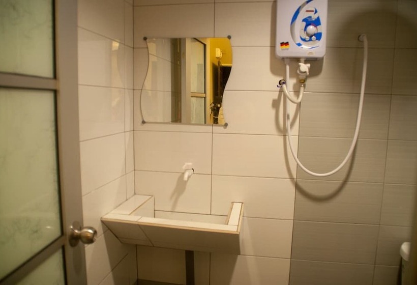 酒店 Sea Lion Pulau Ketam Bungalow Homestay