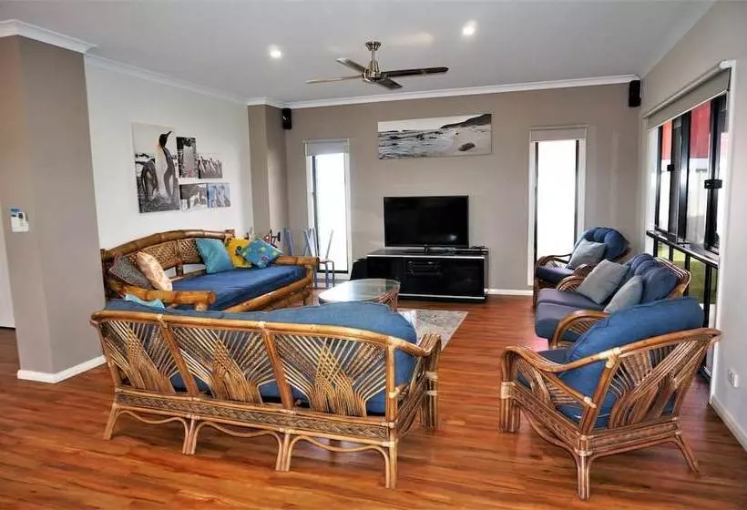 64 Madaffari Drive