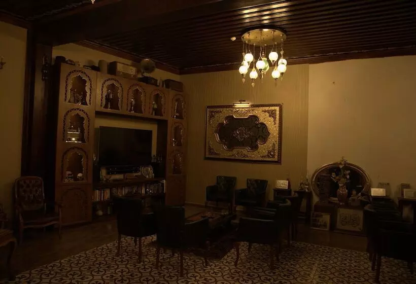 Aamiaismajoitus (B&B) Kucuk Aga Konagi