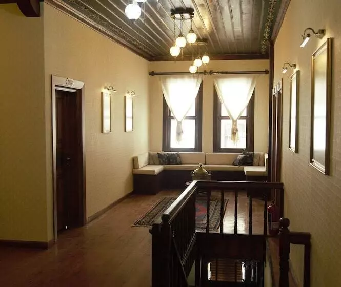 Aamiaismajoitus (B&B) Kucuk Aga Konagi