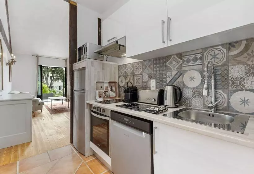 Hotelli Château Hermitage De Combas