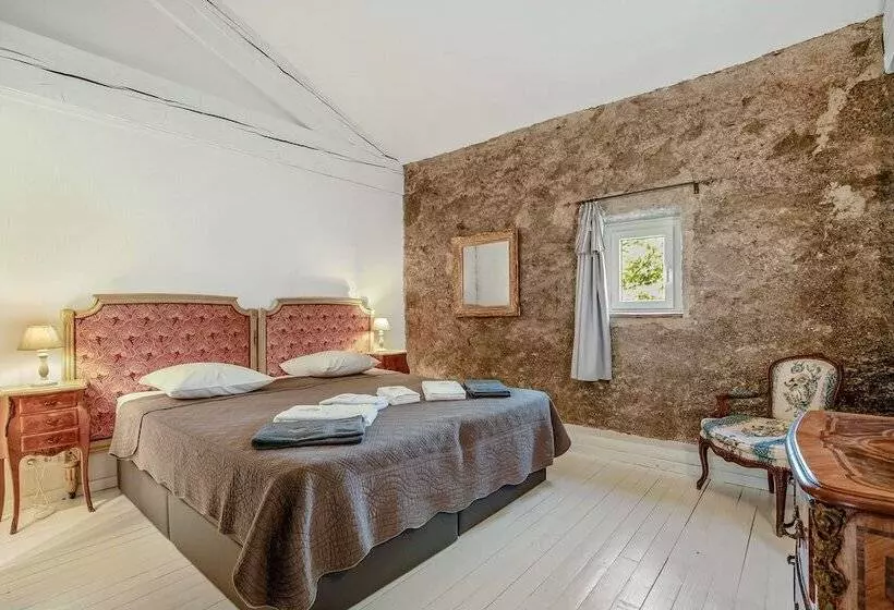 Hotelli Château Hermitage De Combas