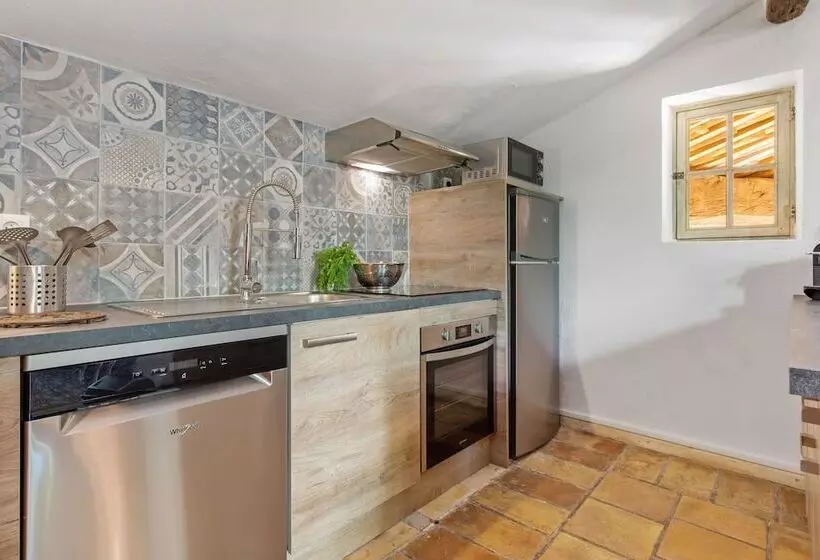 Hotelli Château Hermitage De Combas