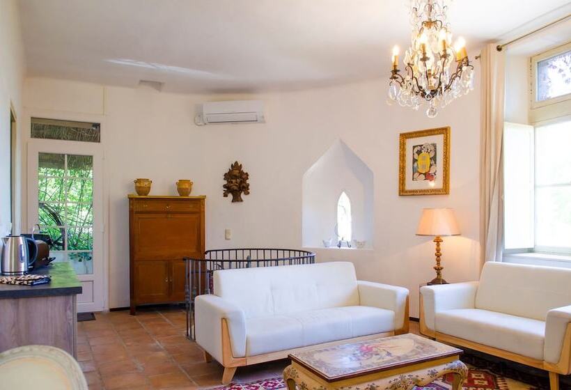 בית מלון כפרי Château Hermitage De Combas