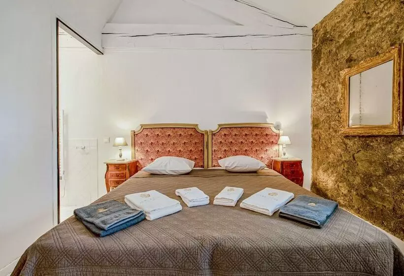 Hotelli Château Hermitage De Combas