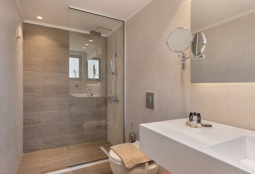 هتل Mossa Well Being