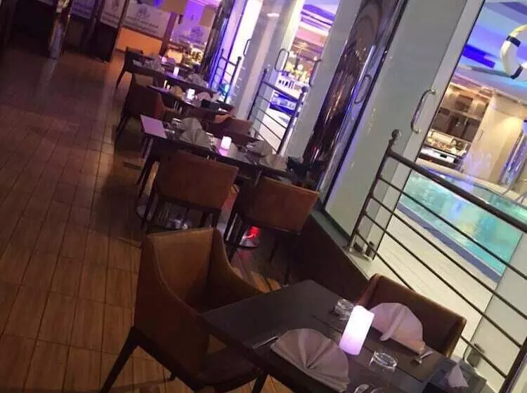 Hotelli Qasr Al Sahab