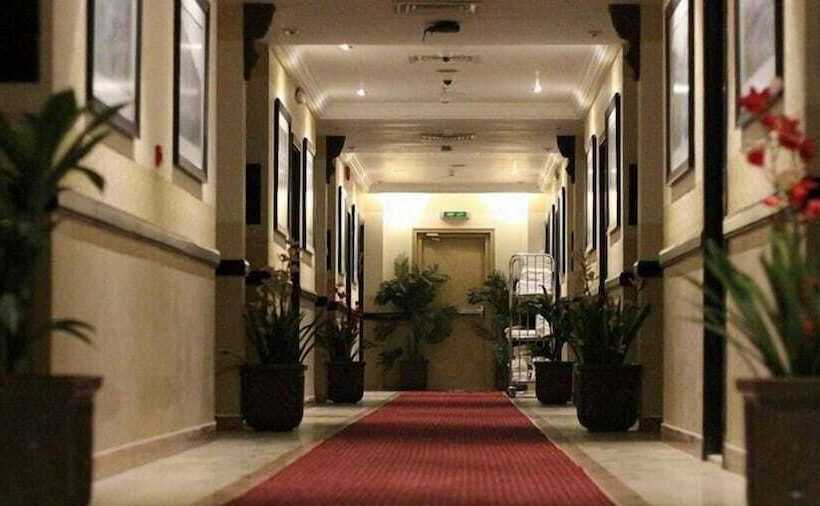 Hotell Qasr Al Sahab
