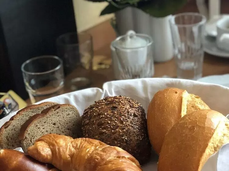 Hotelli Sauerländer Hof Iserlohn