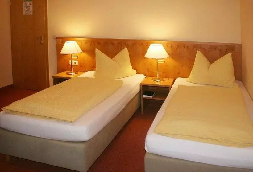 Hotelli Sauerländer Hof Iserlohn