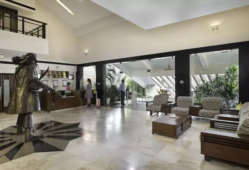 Hotelli Sunray Village Resort