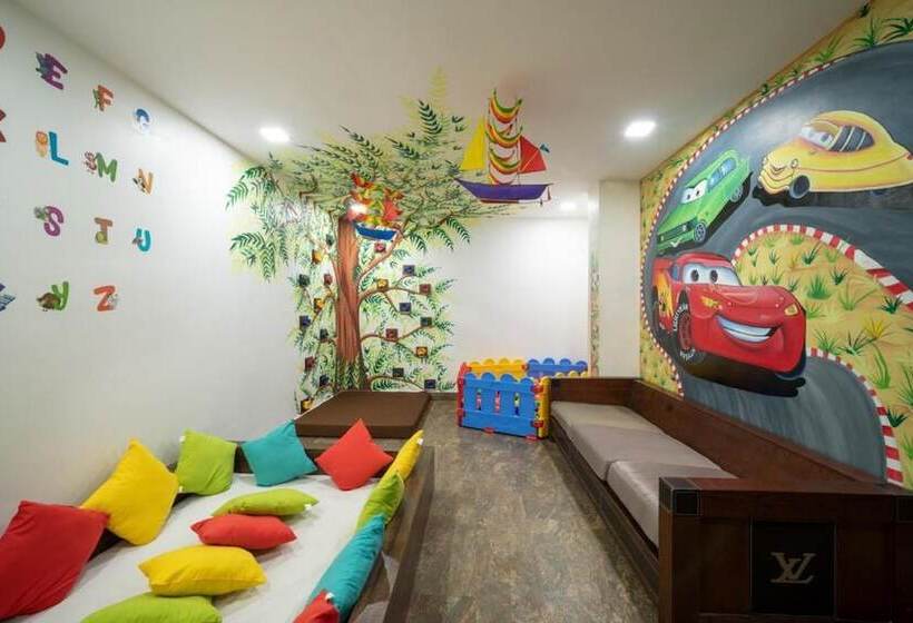 בית מלון כפרי Sunray Village Resort