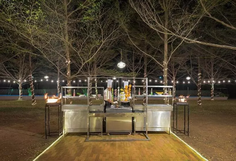 Hotelli Sunray Village Resort