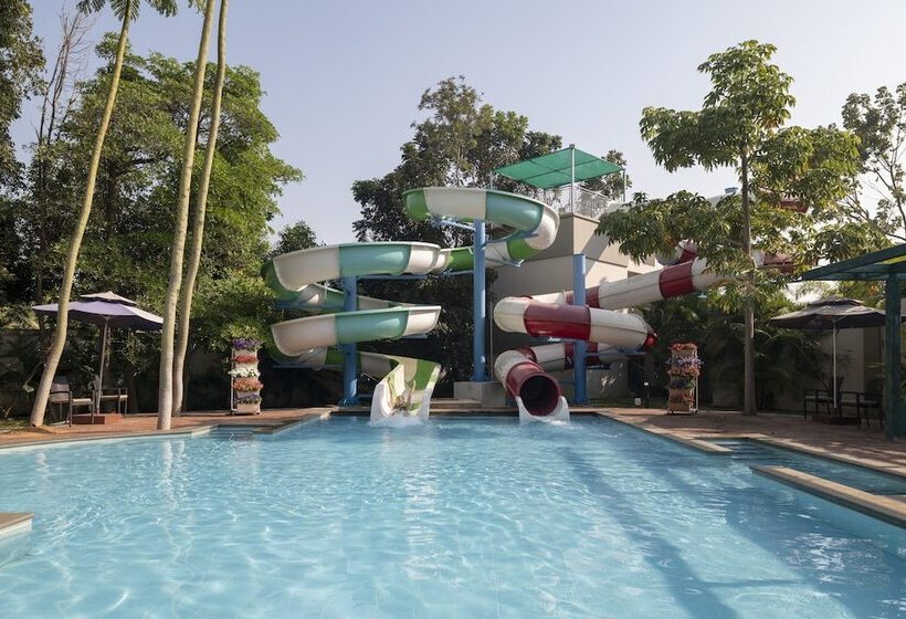 בית מלון כפרי Sunray Village Resort