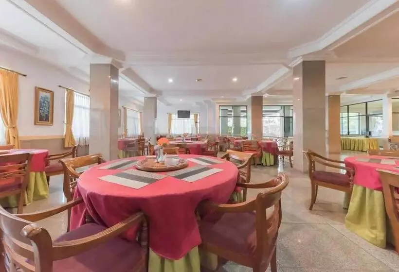 Hotelli Ayong Linggarjati Kuningan Mitra Reddoorz