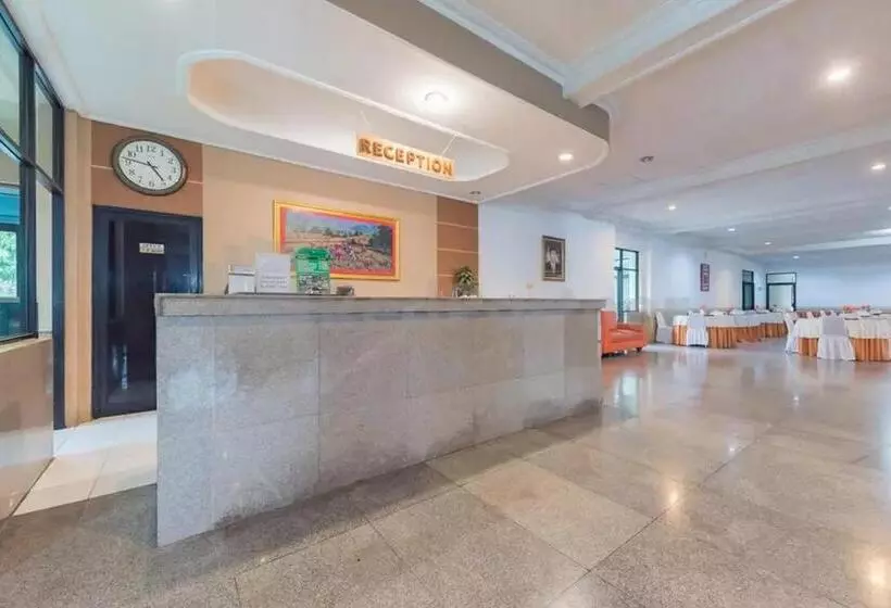 Hotelli Ayong Linggarjati Kuningan Mitra Reddoorz