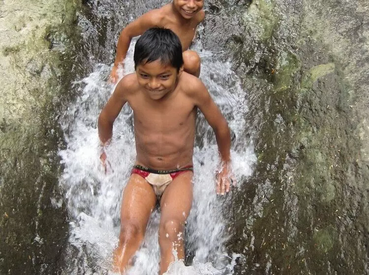 Hotelli Grand Selva Lodge & Tours