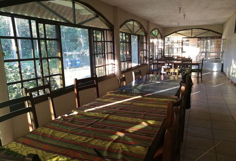 酒店 Grand Selva Lodge & Tours