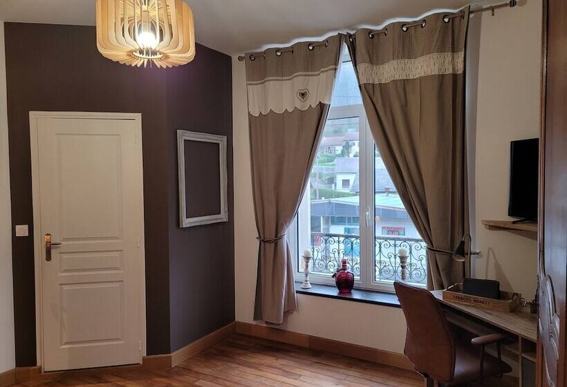 בית מלון כפרי Le Point De Chute