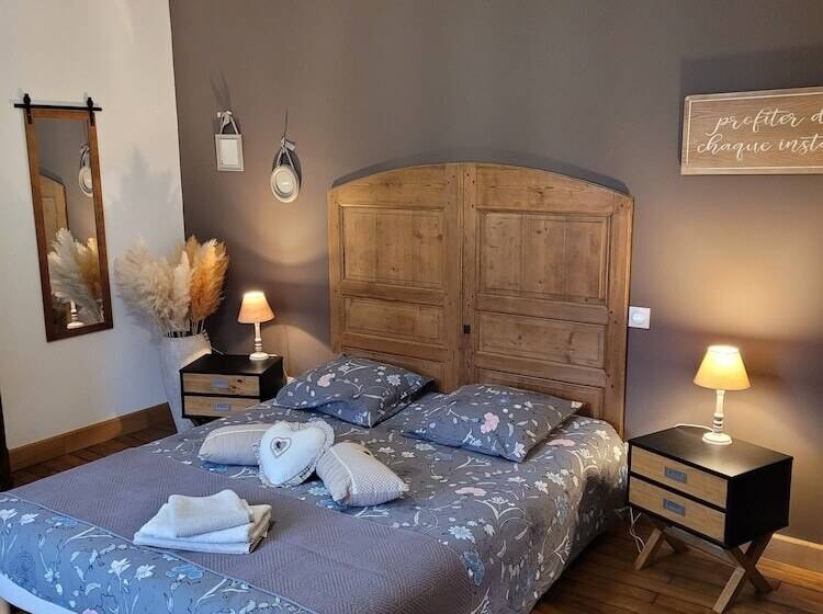 בית מלון כפרי Le Point De Chute