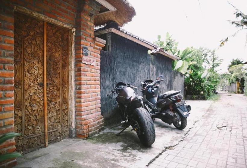 בית מלון כפרי Oyo 90540 Swan Guest House